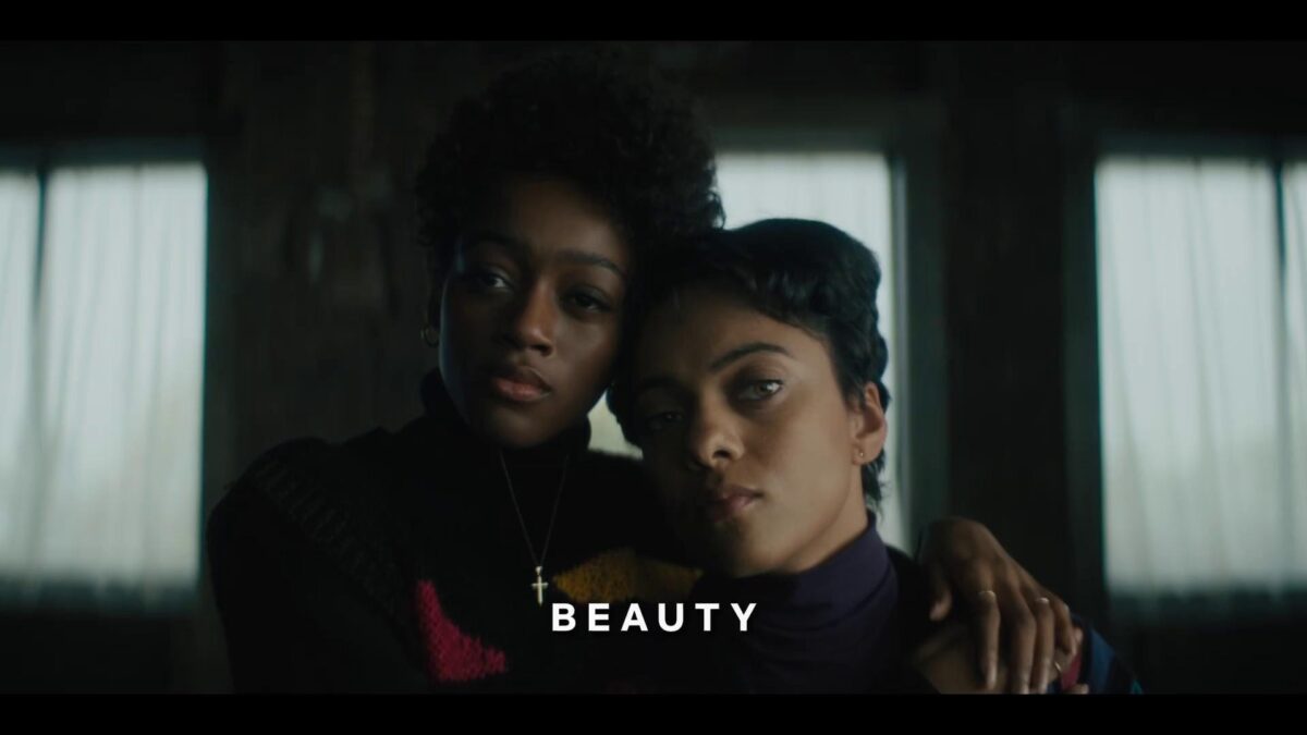 Beauty (2022). Crítica Película Netflix
