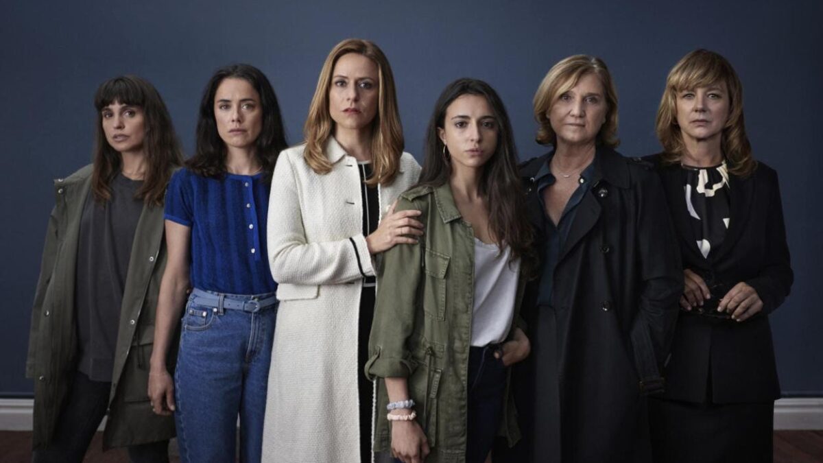 Intimidad  (2022). Serie en Netflix Estreno. Crítica