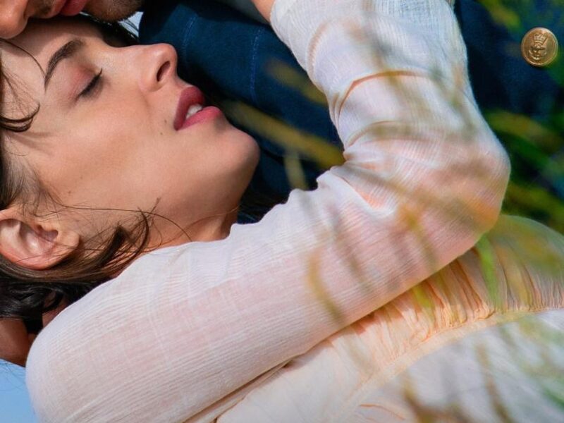 Persuasion – Movie Review – Netflix Releases