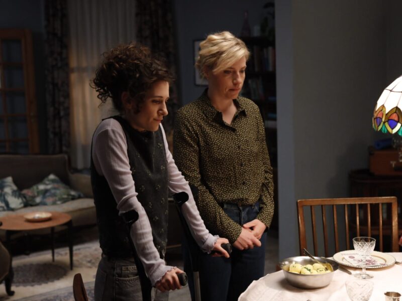 Attachment – Película Trailer – Estreno Julio 2022