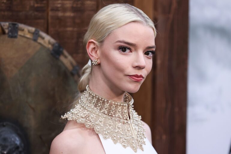 Anya Taylor-Joy – Biografía, Películas, Frases, Videos