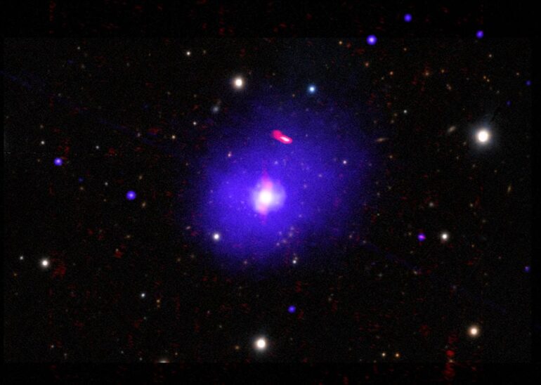 Chandra Shows Giant Black Hole Spins Slower Than Its Peers