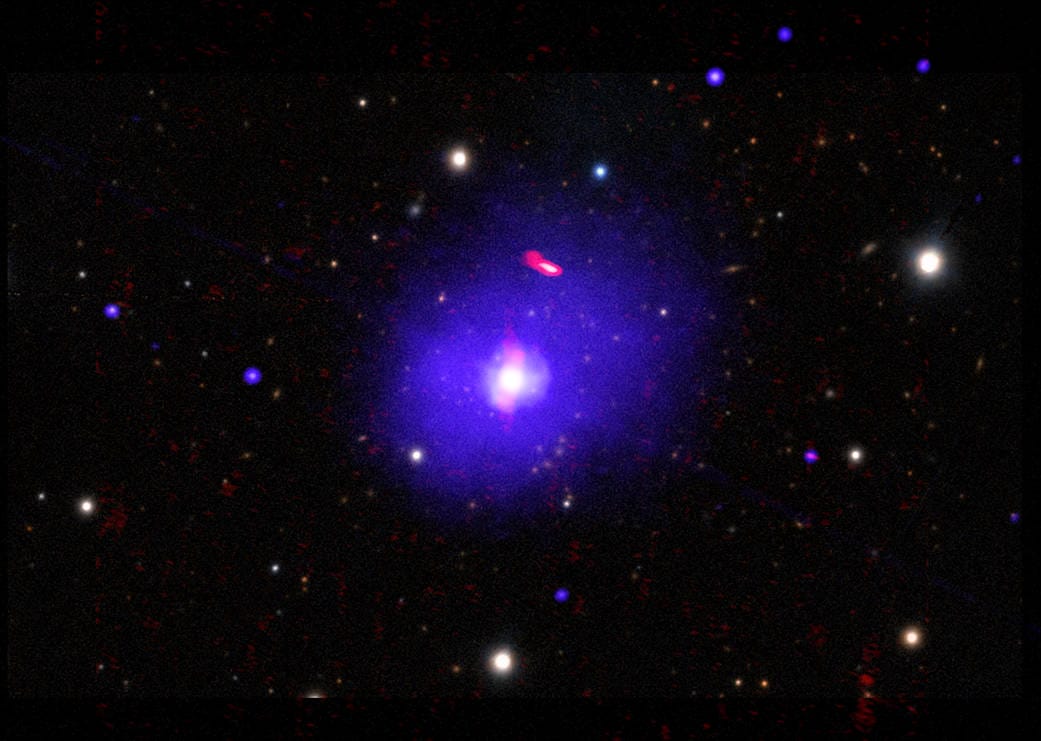 Chandra Shows Giant Black Hole Spins Slower Than Its Peers
