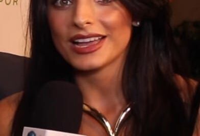 Aislinn Derbez