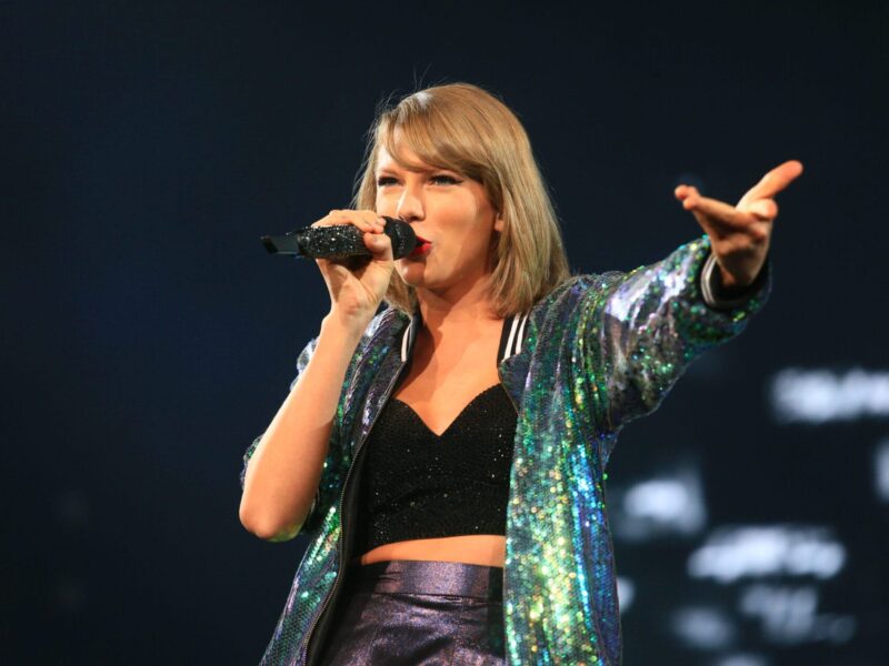 Taylor Swift: Why We Love Her