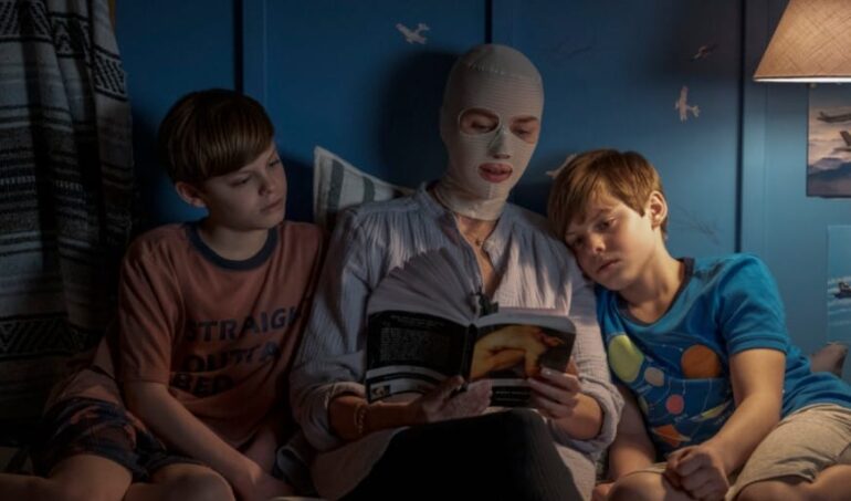 Naomi Watts en Goodnight Mommy (2022)