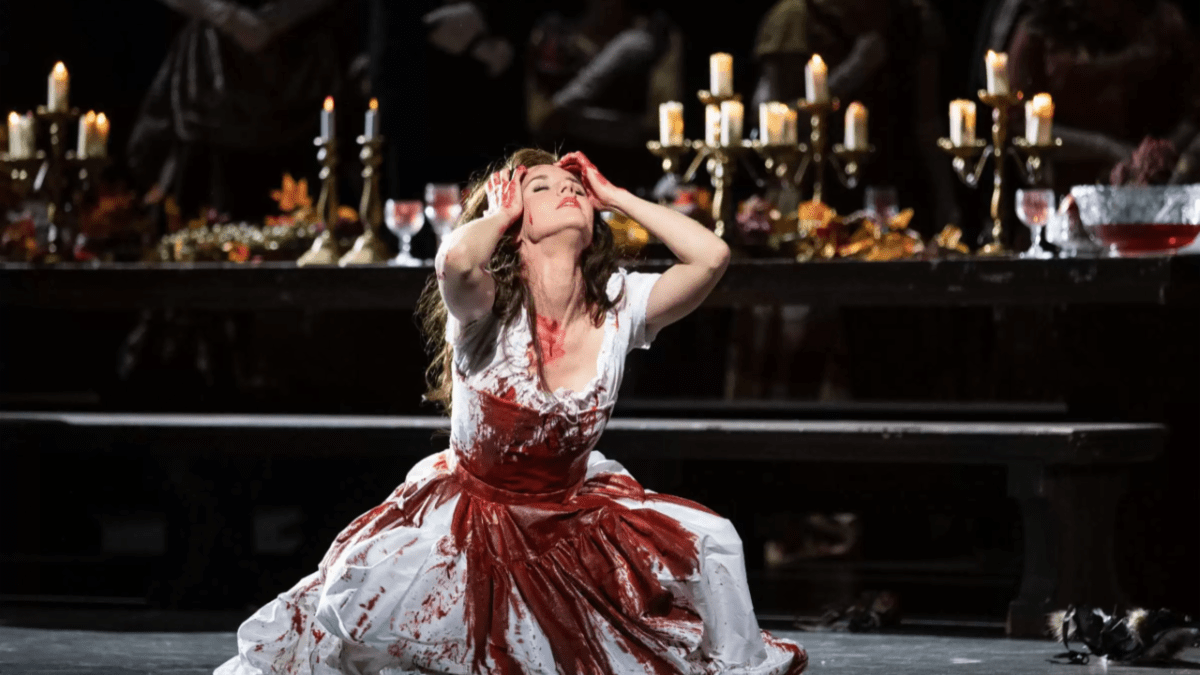 New York City Opera Presents Lucia di Lammermoor
