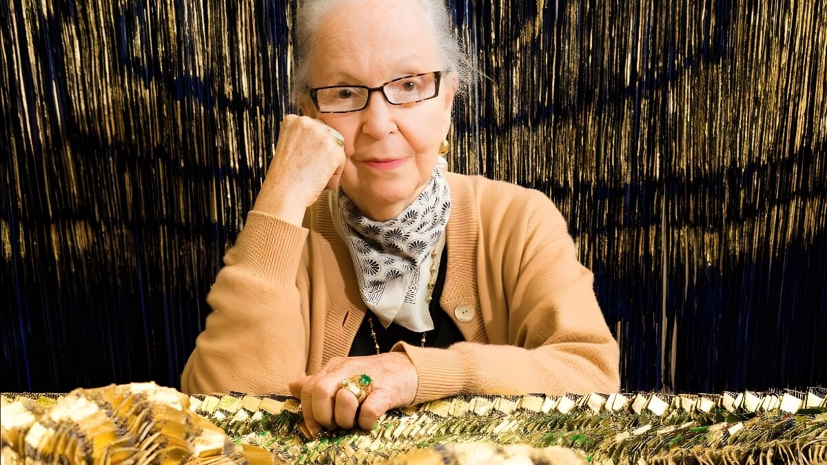 Olga de Amaral – Lisson Gallery London