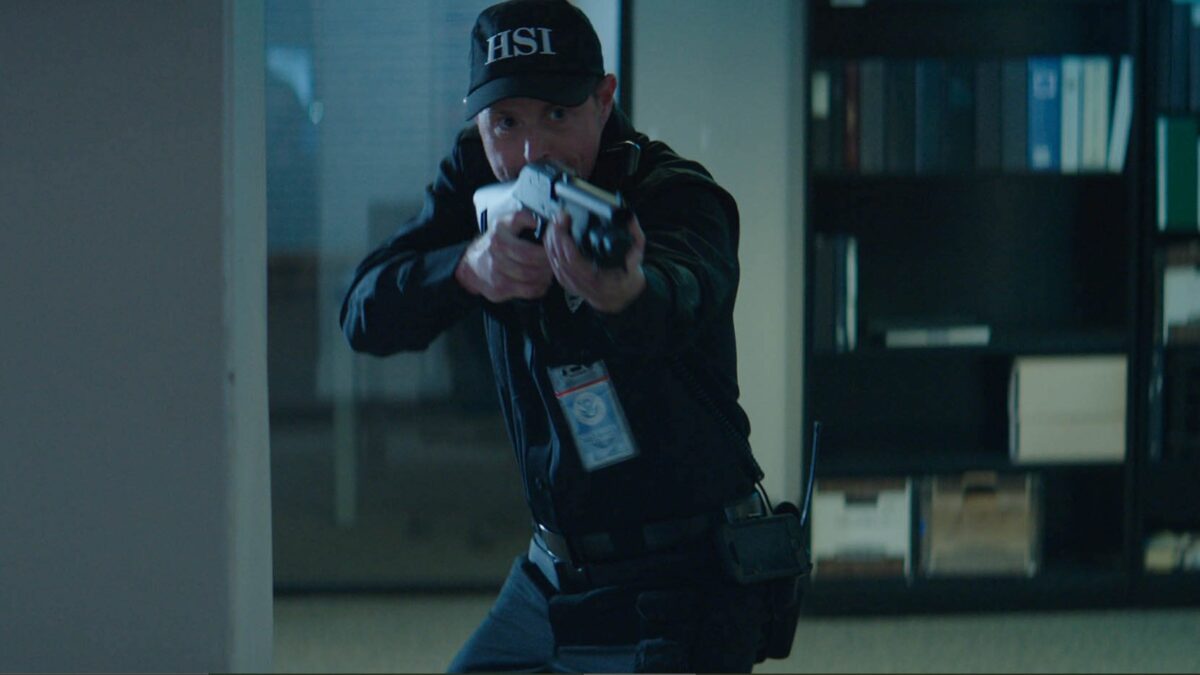 Wire Room (2022) – The latest thriller with Bruce Willis – Review