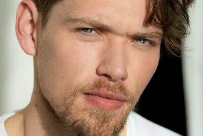 Interview with Cameron Cowperthwaite, Actor in the Hit Series ‘DAHMER – Monster: The Jeffrey Dahmer Story’