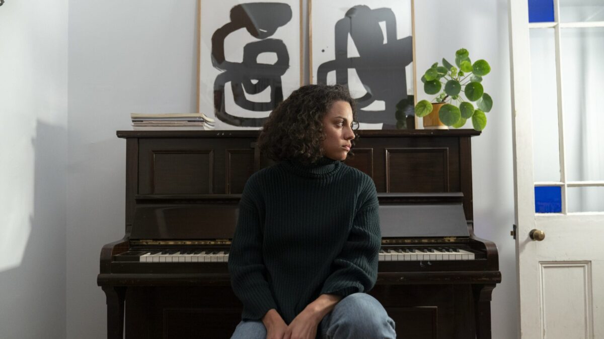 Creative team and trailer released for Annoushka Lucas’ s solo show ‘Elephant’. Bush Theatre