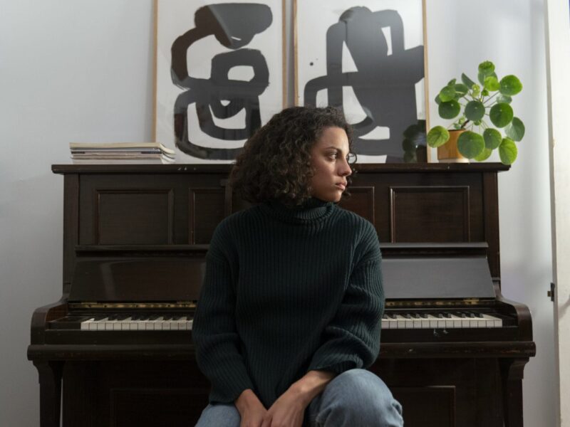 Creative team and trailer released for Annoushka Lucas’ s solo show ‘Elephant’. Bush Theatre