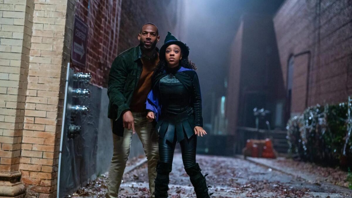 ‘El Espíritu de Bridge Hollow’ – Película de Halloween en Netflix