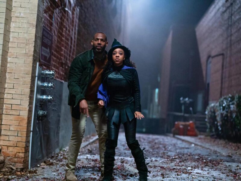 ‘El Espíritu de Bridge Hollow’ – Película de Halloween en Netflix