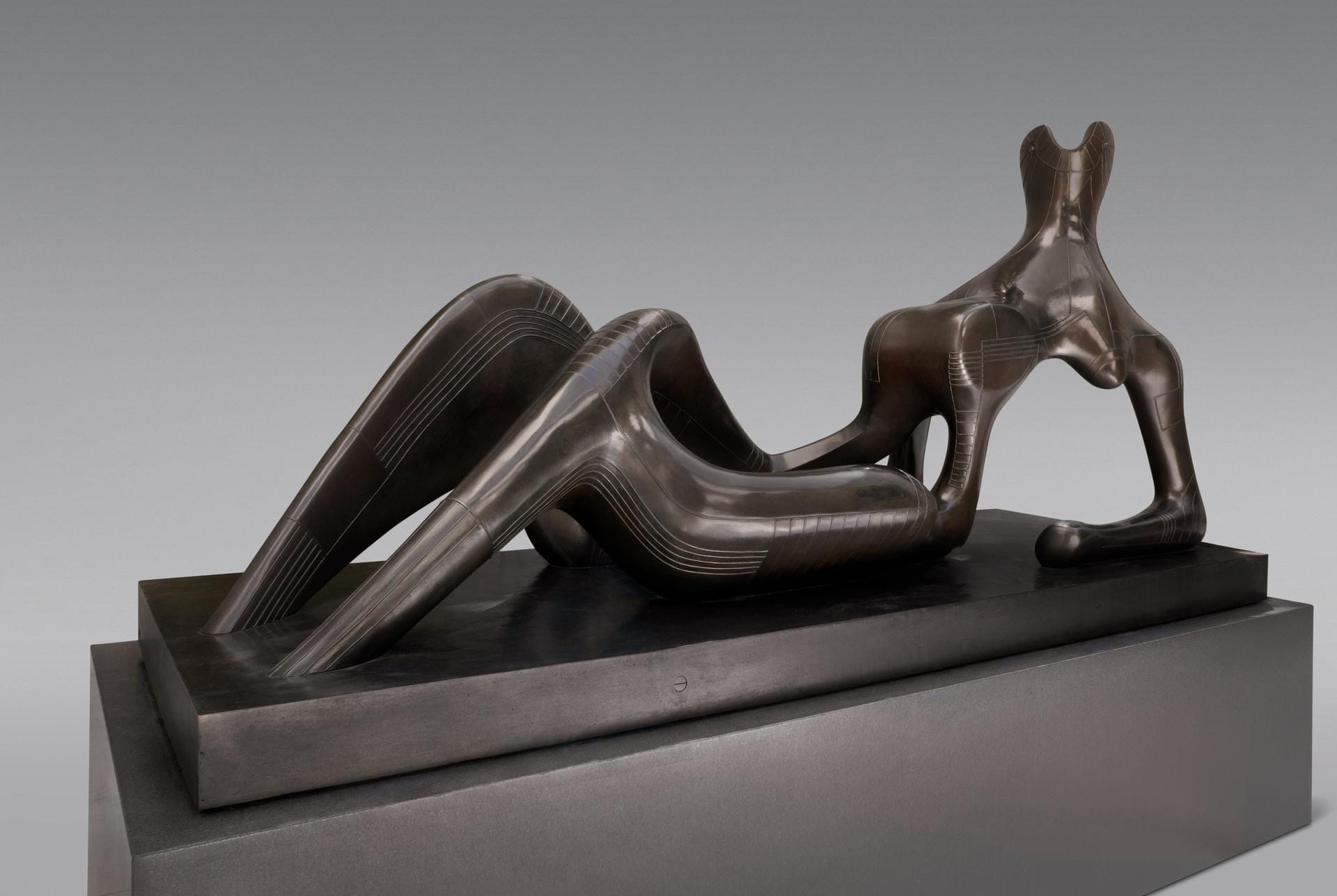 Henry Moore’s Festival of Britain Masterpiece to Highlight Sotheby’s Modern Evening Auction