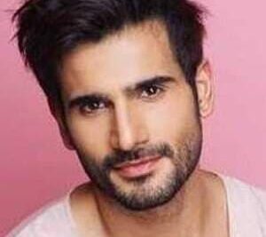 Karan Tacker