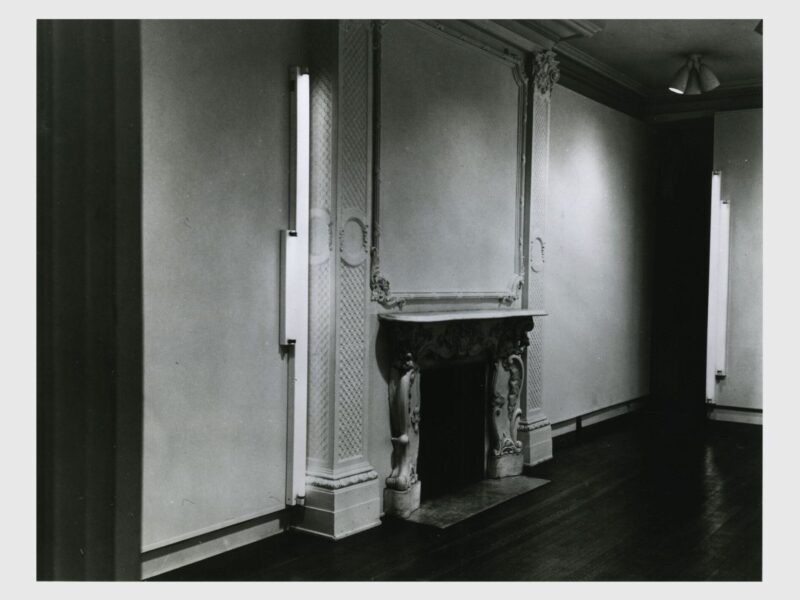Dan Flavin: Kornblee Gallery 1967 – David Zwirner New York