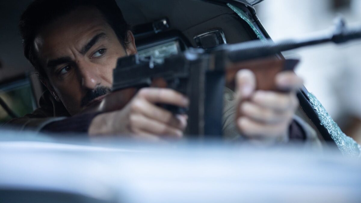 ‘Un Hombre de Acción’ (2022) – Película Netflix – Crítica