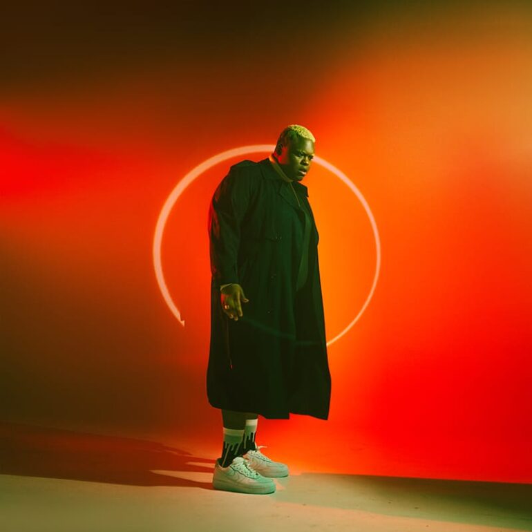 Tedy Releases New EP ‘Manic Party’ and Music Video