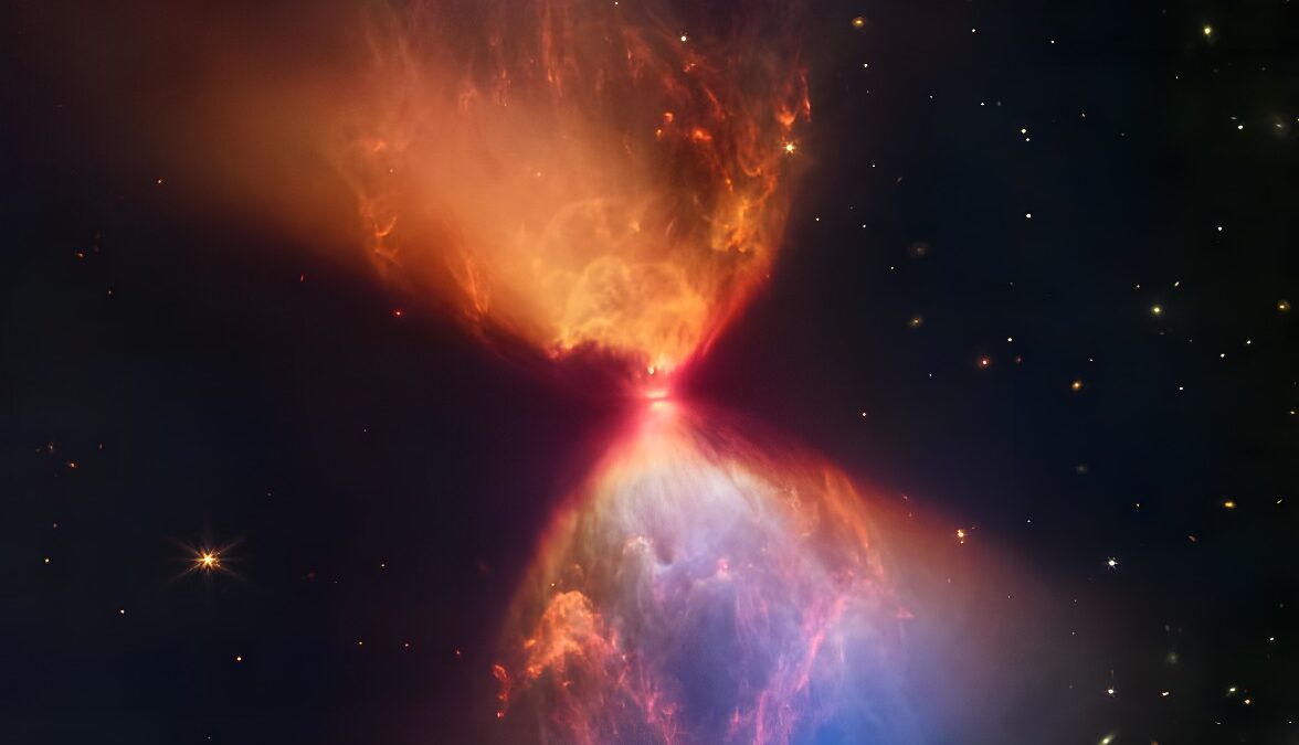 Reloj de Arena Ardiente Mientras se Forman Nuevas Estrellas Captado por el Telescopio Webb