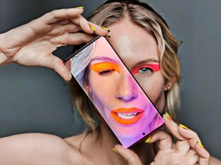 TECNO et le photographe portraitiste Rankin font de chaque utilisateur du PHANTOM X2 un maître de la photographie