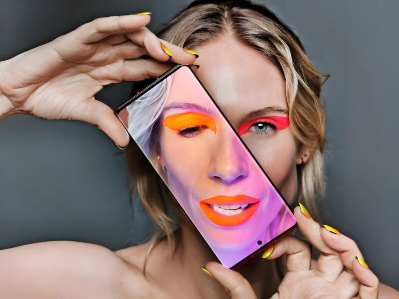TECNO et le photographe portraitiste Rankin font de chaque utilisateur du PHANTOM X2 un maître de la photographie