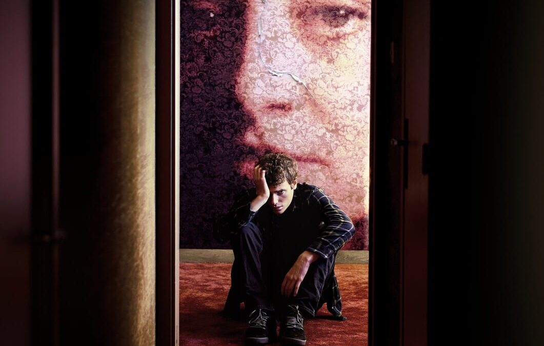 ‘El Paciente’ (2022) – Crítica de la Película de Netflix