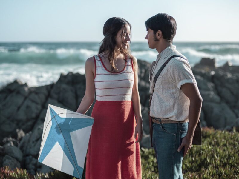 Une Ardente Patience – Film sur Netflix : Romance et poésie au Chili