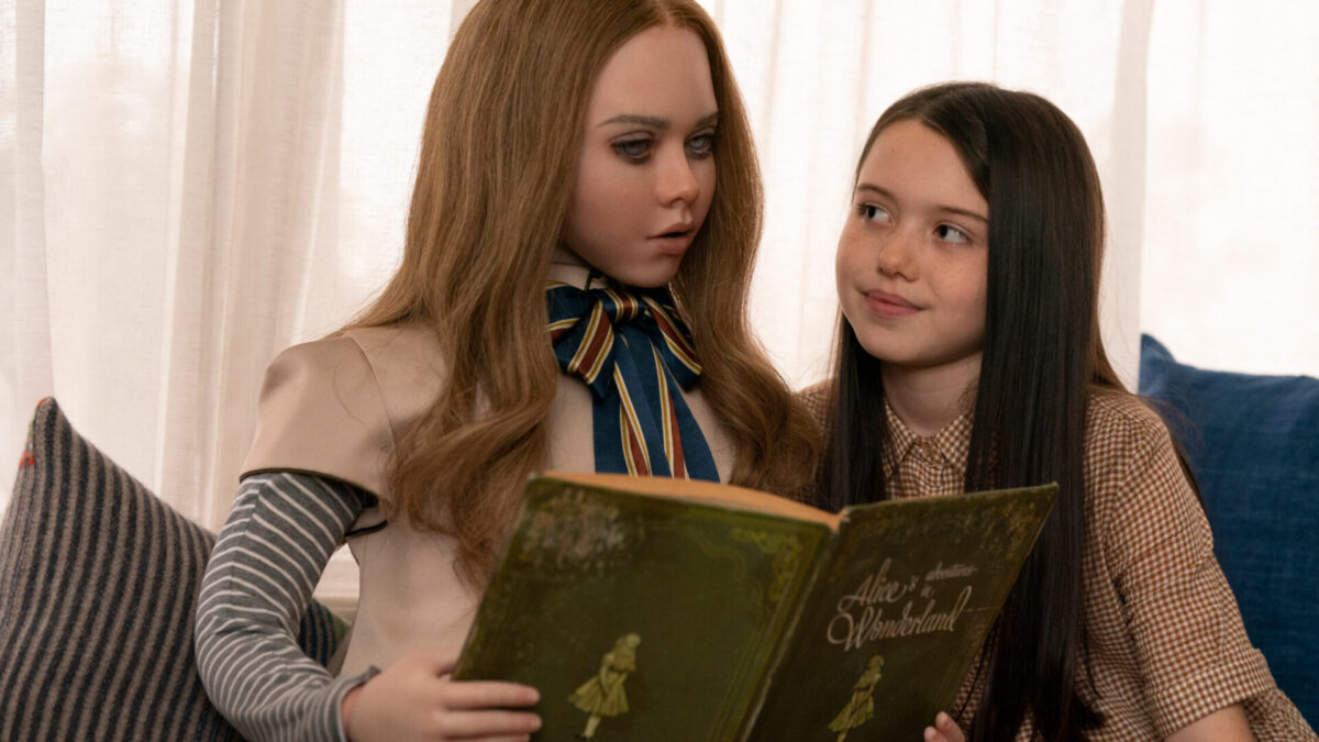 ‘M3GAN’ (2023) crítica de la película: ironía en una (muy divertida) mezcla de I.A. y Chucky