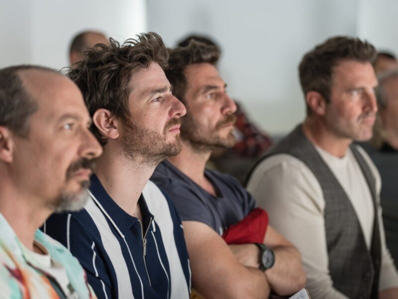 「アルファ男の条件」の第2シーズンが、さらなる疑念とともにNetflixに戻ってきた