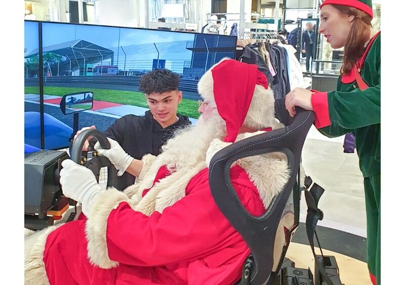 London Shoppers Experience the Future of Gaming With Samsung Odyssey Ark and Gaming Hub