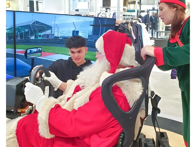 London Shoppers Experience the Future of Gaming With Samsung Odyssey Ark and Gaming Hub