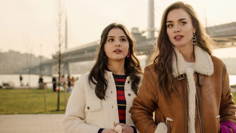 ‘Private Lesson’ (2022) – New Rom-Com on Netflix – Review: Everything is So Nice and Pretty