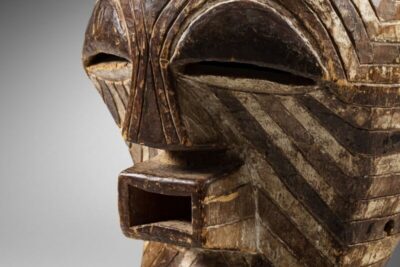 Important masque Songye de l’ancienne collection de Billy Wilder – Sotheby&rsquo;s Paris