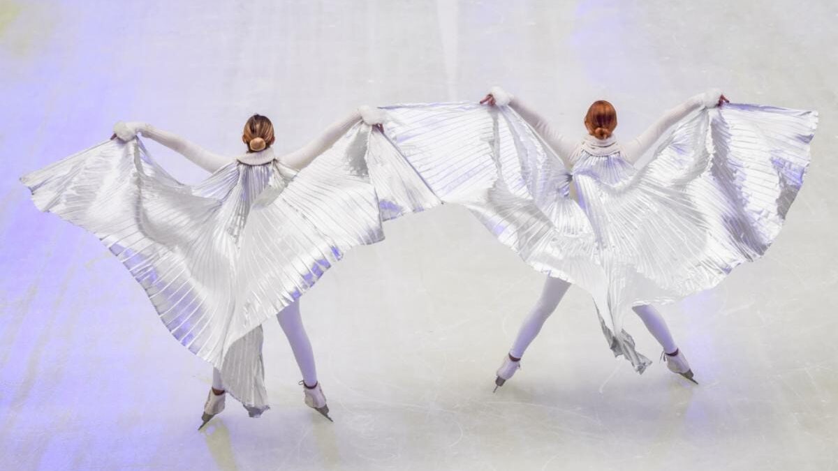 Rockefeller Center brings Ice Theatre of New York, Inc ® in for New Year’s Eve