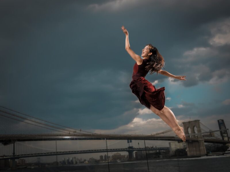 Legendary Dancer/Choreographer Zhongmei Li to join the Nai-Ni Chen Dance Company