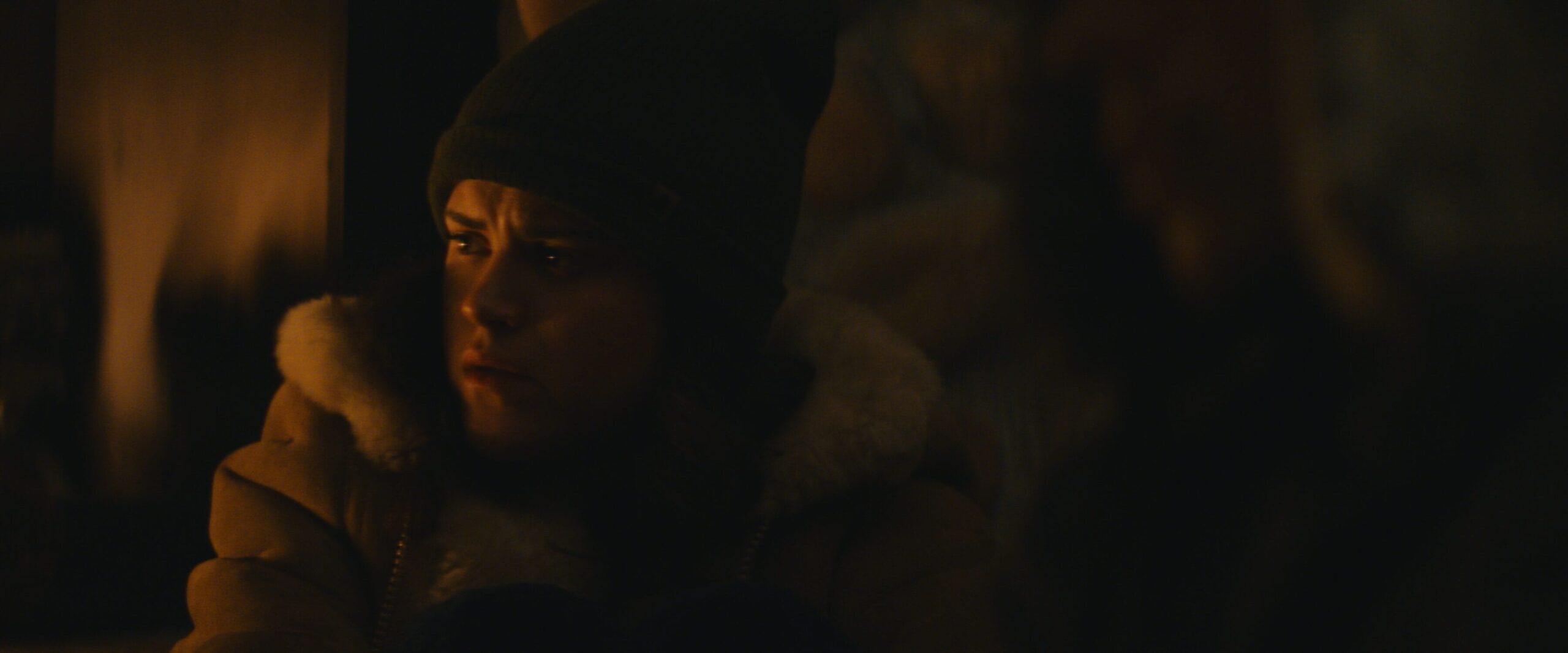 ‘Snow Falls’ (2023) Movie Review: A Horror Thriller with… Intents