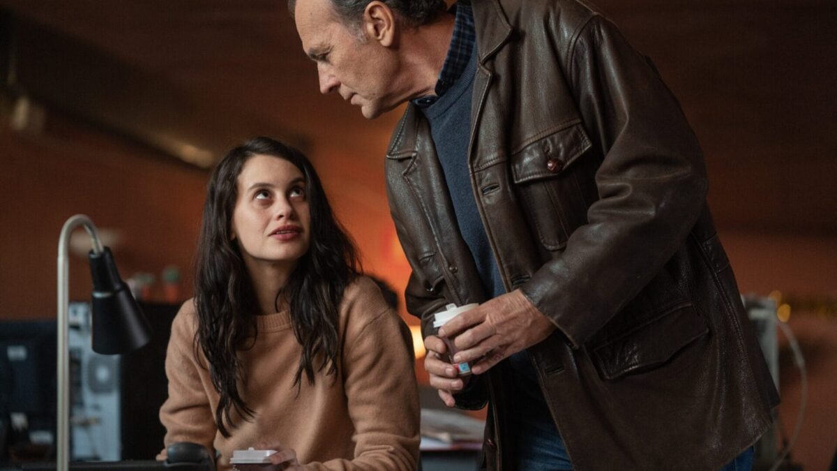 &lsquo;La Petite Fille sous la neige&rsquo; (2023) : un thriller classique pour un vendredi mystérieux sur Netflix