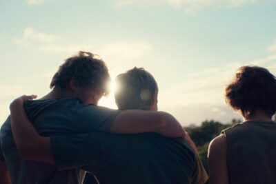 &lsquo;Beautiful Beings&rsquo; (2022) – Sortie le 13 janvier dans les cinémas américains – Bande-annonce du film