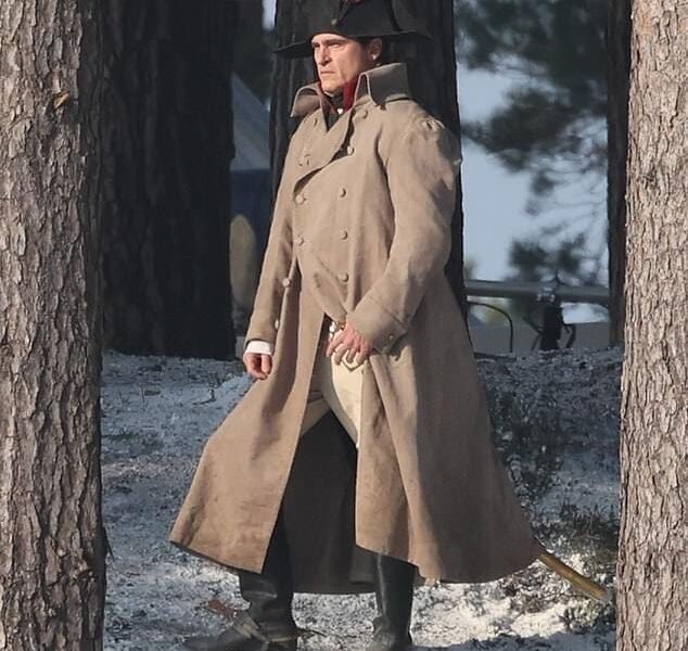 Le prochain film de Ridley Scott, Napoléon (2023) avec Joaquin Phoenix, est prévu pour la sortie sur Apple TV+.