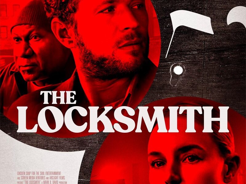 &lsquo;The Locksmith&rsquo; (2023) critique cinématographique : Frauder et Convaincre (au même temps)