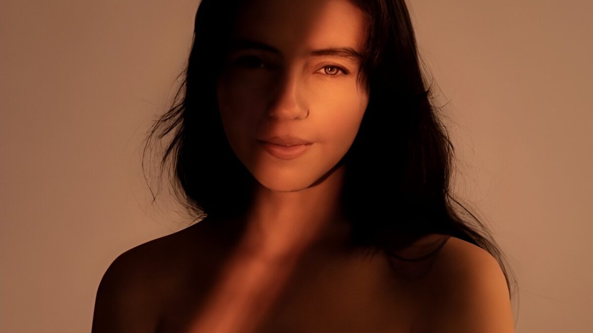 Sandrayati: ‘Vast’ ft. Ólafur Arnalds. Watch the Video