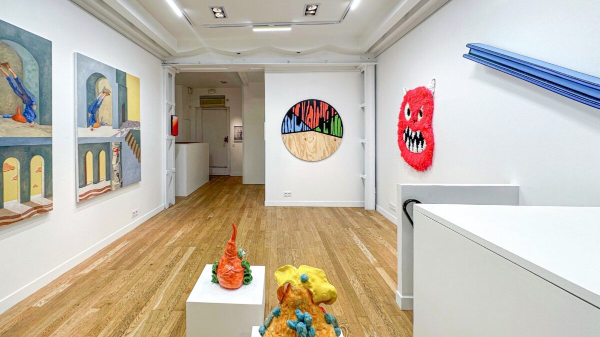 L21 Broadcasting from Paris. JPS Gallery Paris