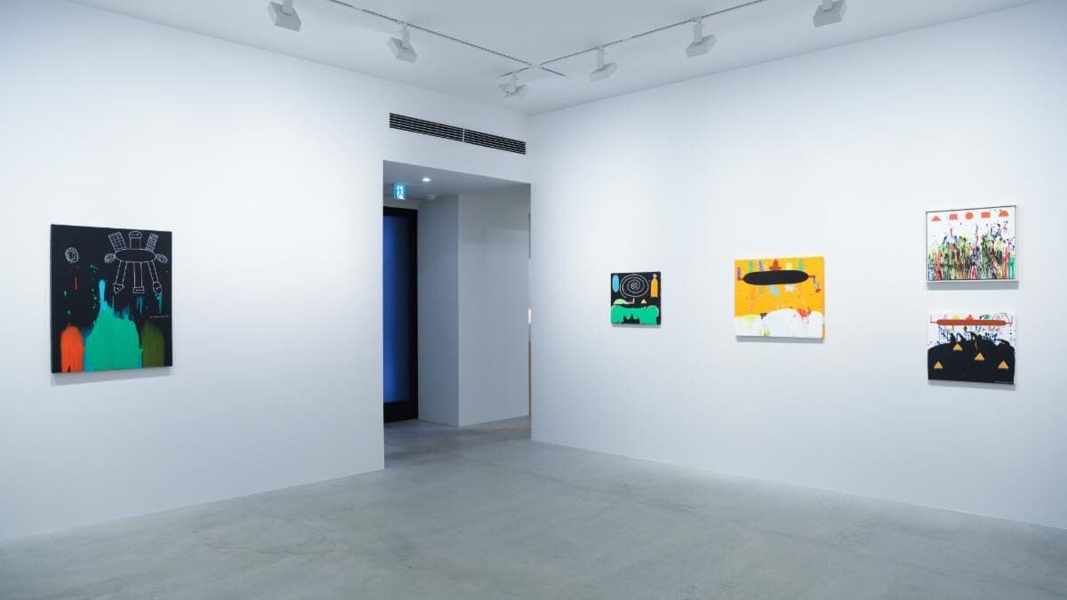 元永定正：さんかくまるしかくFMフォワード — ファーガス・マカフリー 東京