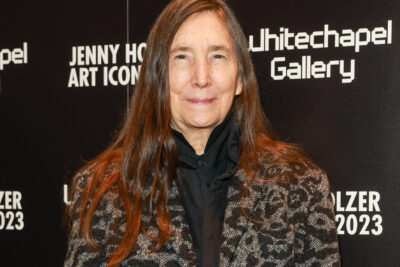 Jenny Holzer receives Whitechapel Gallery’s 2023 Art Icon Award