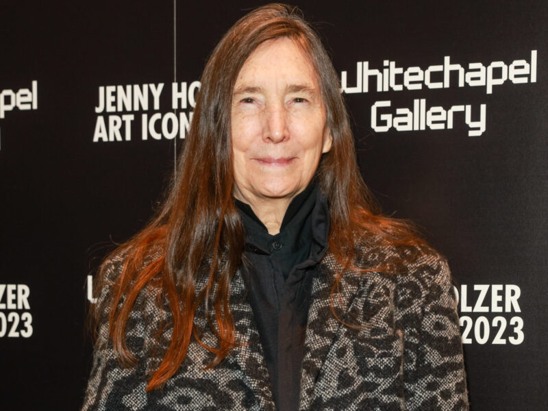 Jenny Holzer receives Whitechapel Gallery’s 2023 Art Icon Award