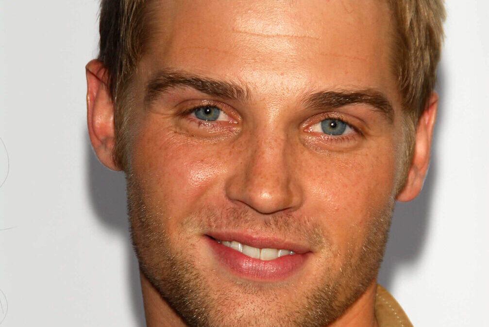 Mike Vogel