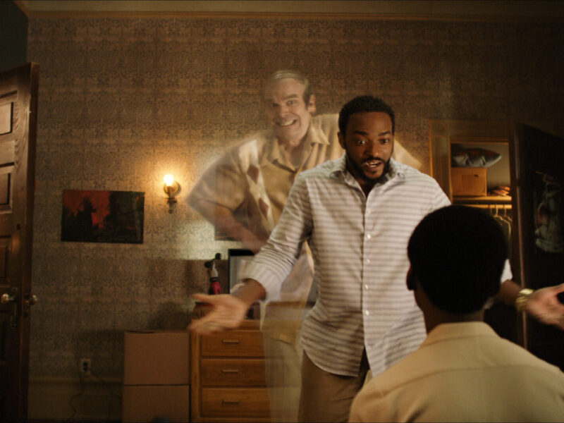 &lsquo;We Have a Ghost&rsquo; (2023). Film sur Netflix. Critique : Plus que jamais