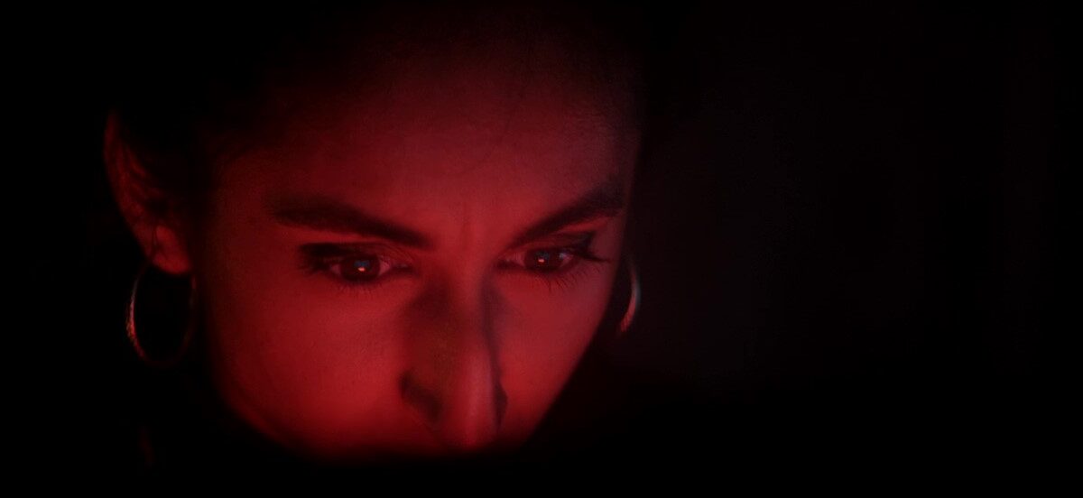 ‘Red Rose’ (2022) Serie en Netflix: Una App Maléfica para una Serie de Terror Adolescente