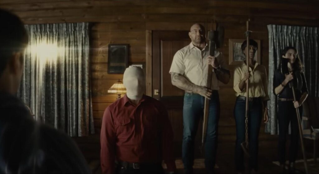 &lsquo;Knock at the Cabin&rsquo; (2023) Critique du film : Le suspense de l&rsquo;exquis
